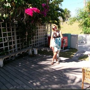 Meet your Posher, Emilie